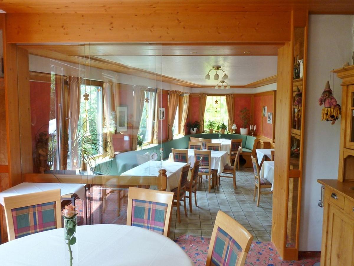 Oberprechtal Landgasthof-Hotel-Roessle מראה חיצוני תמונה